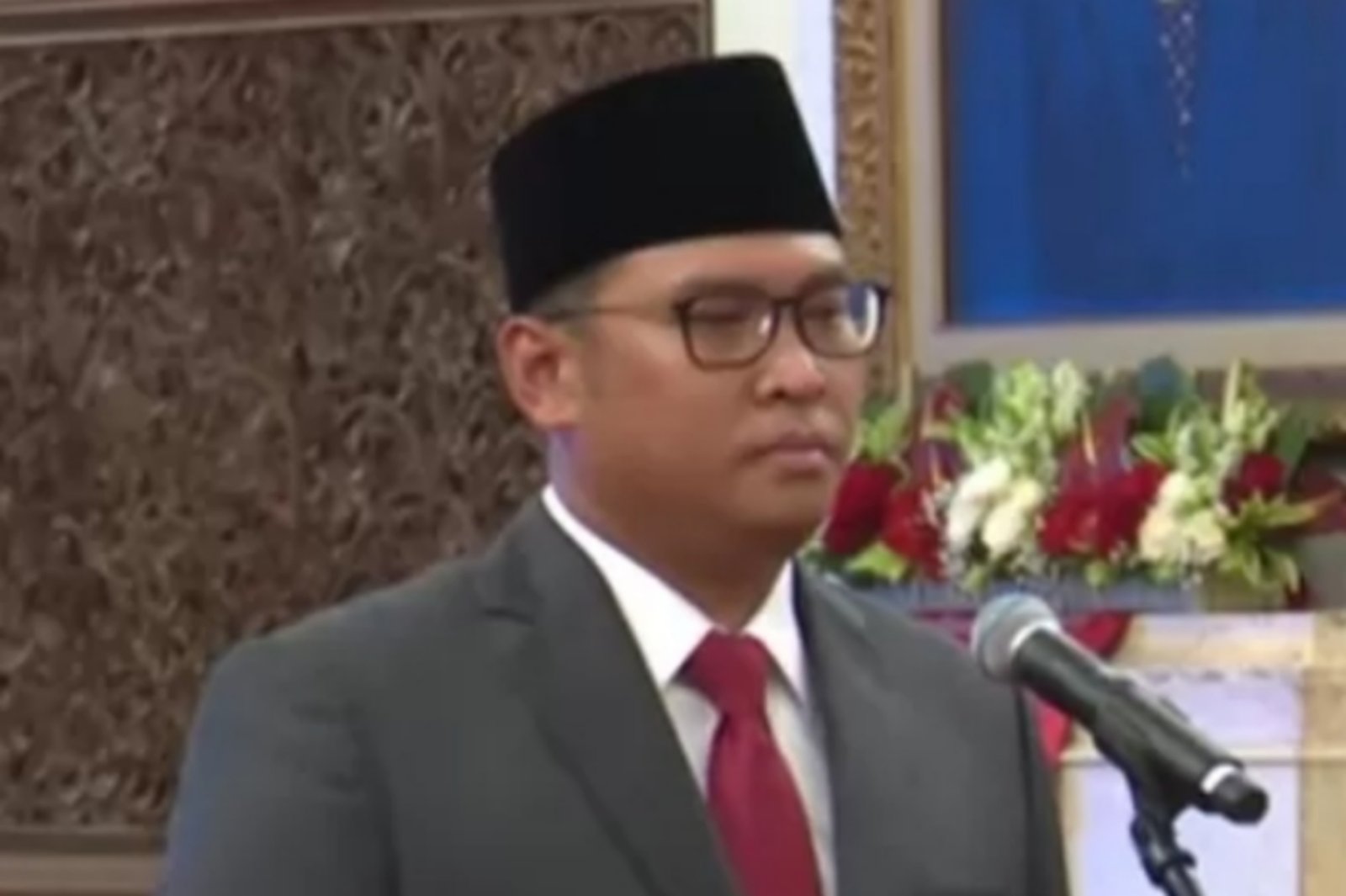 Sudaryono dilantik menjadi Wakil Menteri Pertanian oleh presiden Jokowi di Istana Negara, Kamis, 18 Juli 2024. (Tangkapan layar Youtube sekretariat Presiden).