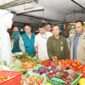 Direktur Ketersediaan Pangan NFA Indra Wijayanto visitasi ke Pasar Kosambi, Bandung, Jawa Barat. (Dok. Tim Komunikasi Bapanas)