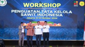 Wamentan Sudaryono mengajak Asosiasi Petani Kelapa Sawit Indonesia (Apkasindo) untuk berfokus pada peningkatan produktivitas sawit nasional. (Dok. Kementan)