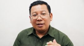 Kepala Bapanas Arief Prasetyo Adi menjelaskan program SPHP Jagung usai rapat dengan Menko Pangan. (Dok. Bapanas)