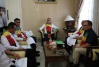 Menteri Koordinator Bidang Pangan, Zulkifli Hasan usai Rapat Koordinasi tingkat Kemenko Bidang Pangan di Aula Tengku Rizal Nurdin, Medan, Sumatera Utara, Selasa (21/1/2025). (Dok. Kementan)