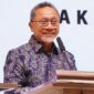 Menteri Koordinator Bidang Pangan Zulkifli Hasan menyebut impor sapi hidup tanpa kuota dimulai, pemerintah targetkan 2 juta ekor hingga 2029. (Facebook.com @Zulkifli Hasan)